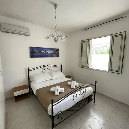 Tony - Baia Only Teenagers Gallipoli