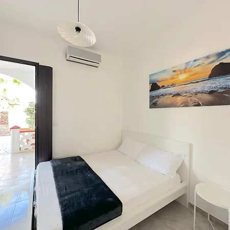 Apartment Tony - Baia Only Teenagers *