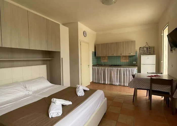 Tony - Baia Only Teenagers