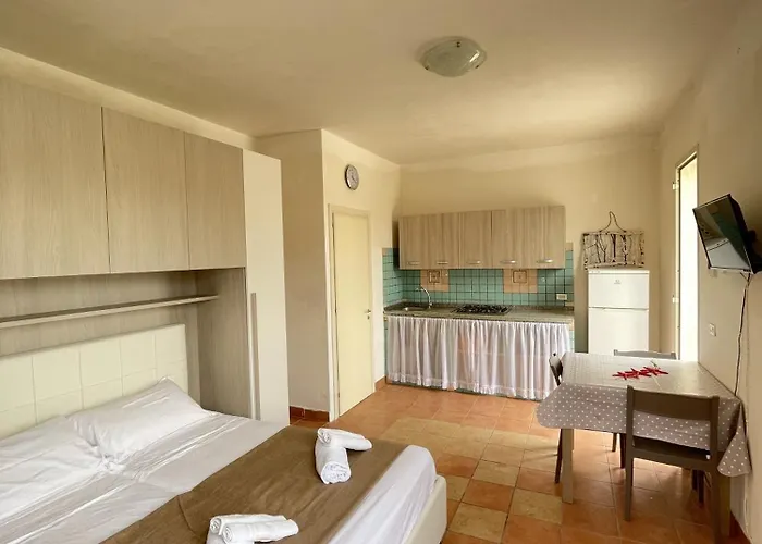 Tony - Baia Only Teenagers Gallipoli