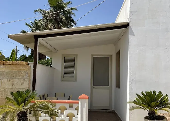 Tony - Baia Only Teenagers Apartment *